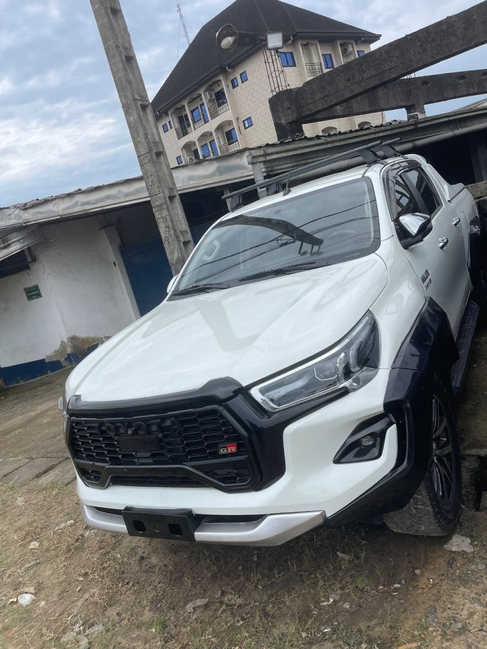 Toyota Revo